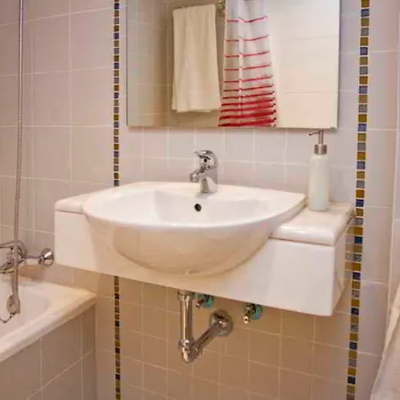 Realrent Plaza Mayor דירה
